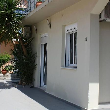 Iris'S Apartment Central With Parking أرغوستولي المظهر الخارجي الصورة
