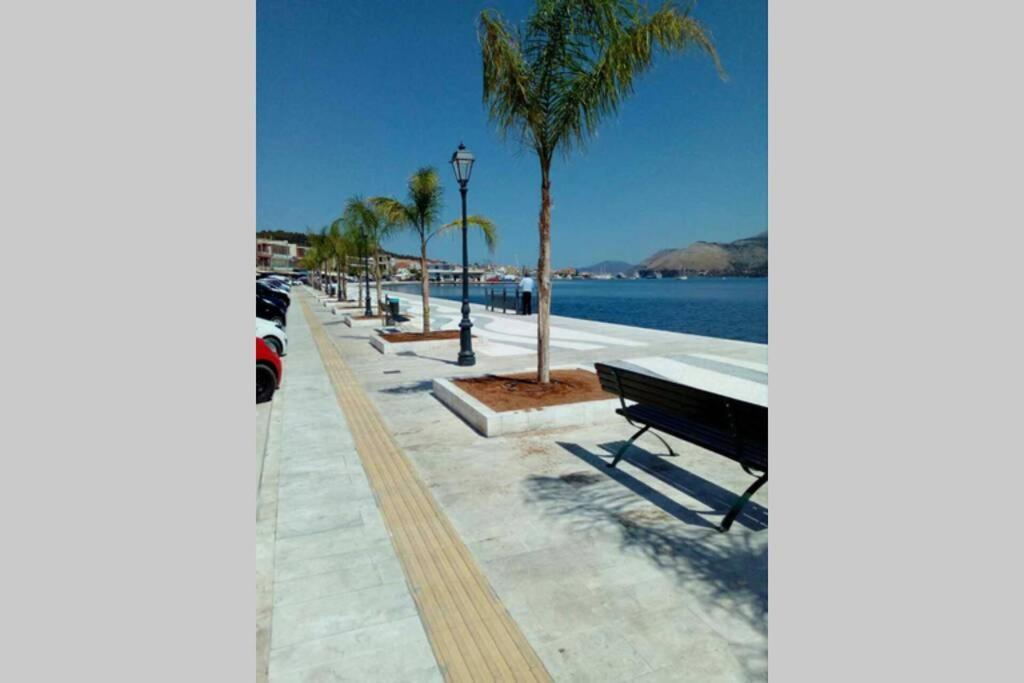 Iris'S Apartment Central With Parking أرغوستولي المظهر الخارجي الصورة